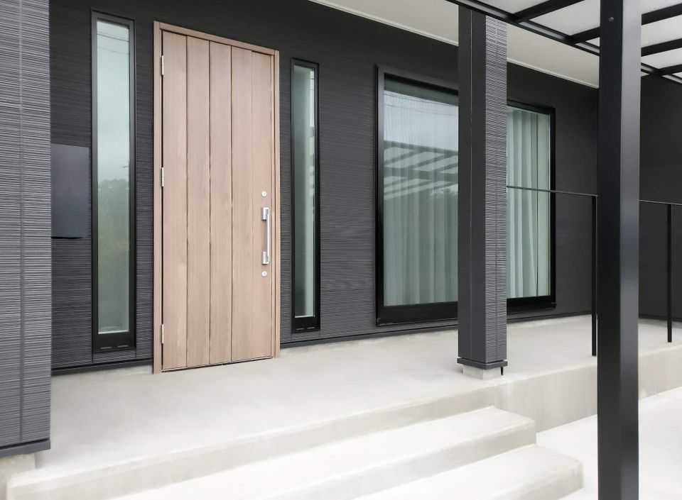 故障を未然に防ぐ！シャッター修理の重要性とその方法